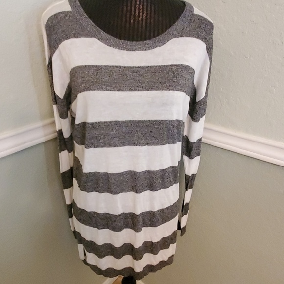 NWT H&M DIVIDED Stripped Sweater - Picture 1 of 6